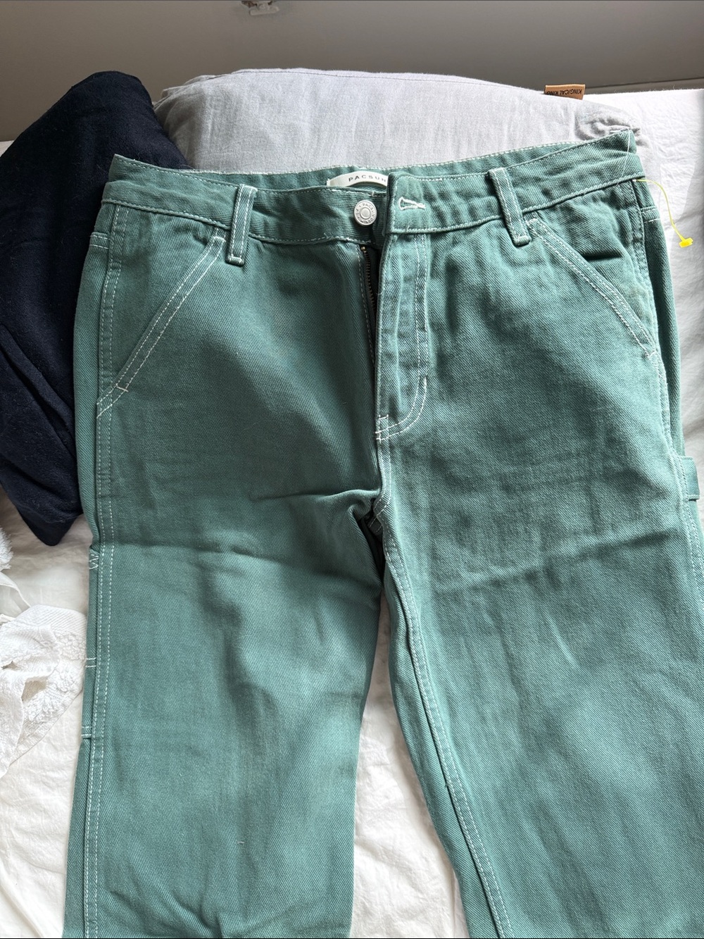 PacSun Women's low rise carpenter Straight-Leg Jeans in Seafoam Green 26
